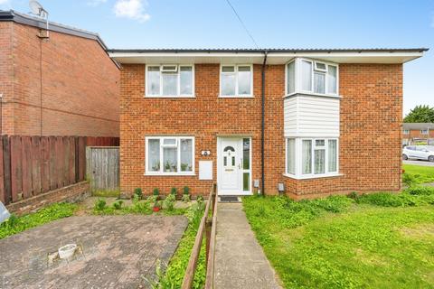 3 bed property, in Farrer Street, £325,000