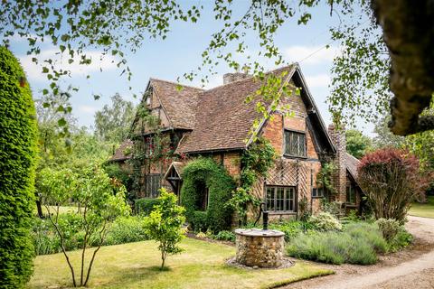 4 bed property, in Moor Cottage, £1,500,000