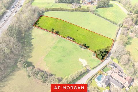 Studio, in Land At Pumphouse Lane, £175,000