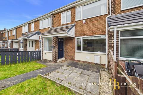 2 bed property, in Wordsworth Gardens, £125,000