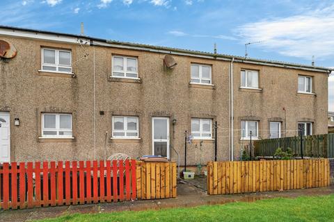 2 bed property, in 14 Minnoch Crescent, £45,000