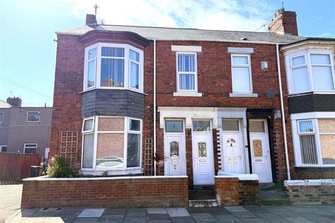 2 bed property, in Handel Street, £72,500