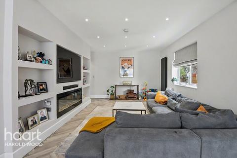 3 bed property, in Noak Hill Road, £725,000