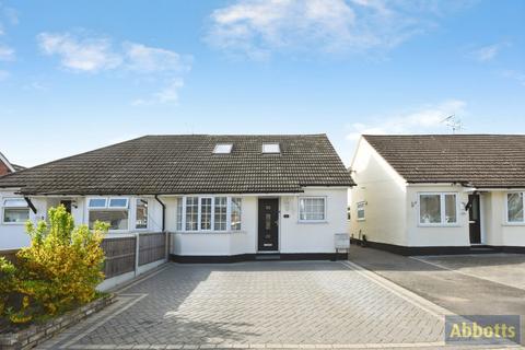 3 bed property, in Louisa Avenue, £425,000