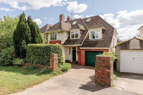 5 bed property, in Westbury on Trym, £900,000