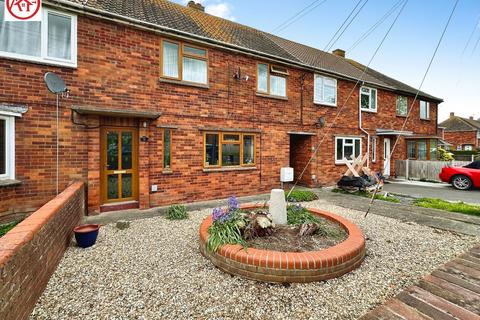 3 bed property, in North Avenue, £269,500