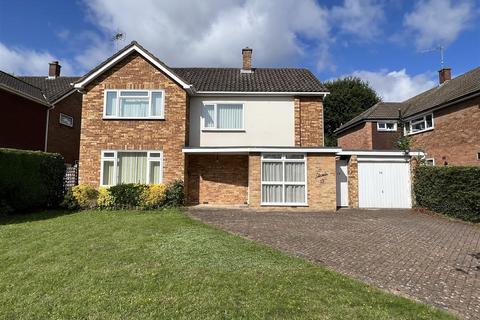 4 bed property, in Spurgate, £1,250,000