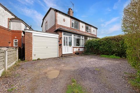 2 bed property, in Minor Avenue, £230,000
