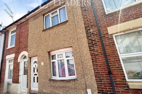 2 bed property, in Byerley Road, £200,000