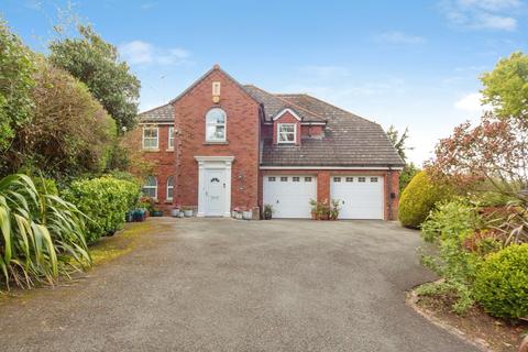 5 bed property, in Llanrwst Road, £575,000