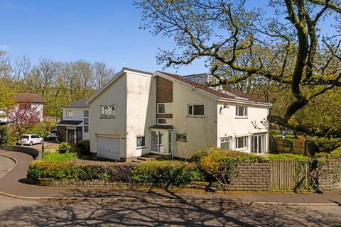 6 bed property, in Miskin, £500,000