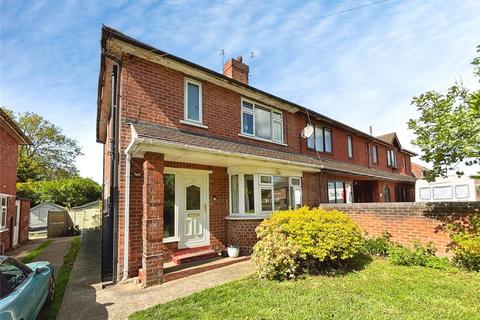 3 bed property, in Ansten Crescent, £150,000