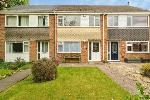 3 bed property, in Millside, £190,000