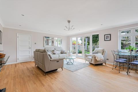 4 bed property, in Moffats Lane, £1,345,000