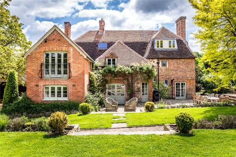 6 bed property, in Balchins Lane, £4,500,000