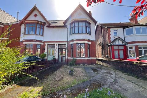4 bed property, in Chester Road, £295,000