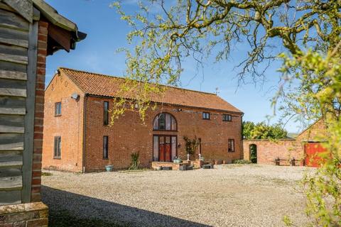 4 bed property, in Foulsham, £1,100,000
