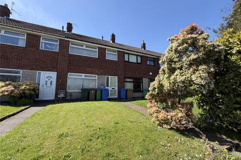 3 bed property, in Hollin Lane, £180,000