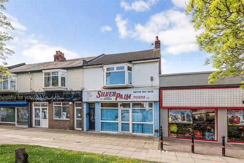 2 bed property, in Copnor Road, £325,000