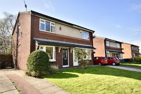 3 bed property, in Hawksmoor Drive, £220,000