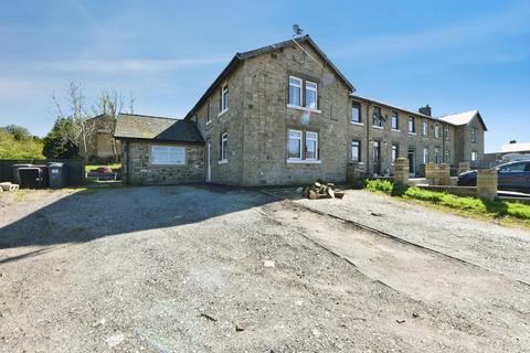 3 bed property, in Anchor Avenue, £325,000