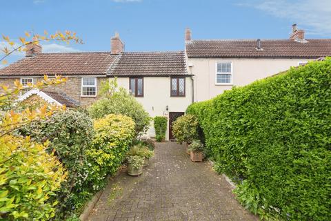 2 bed property, in West Street, £350,000