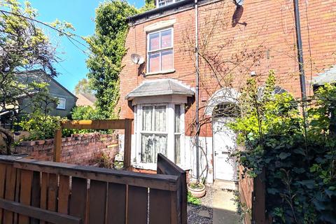 2 bed property, in Edom Villas, £54,000