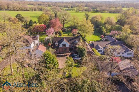 4 bed property, in Brookledge Lane, £1,000,000