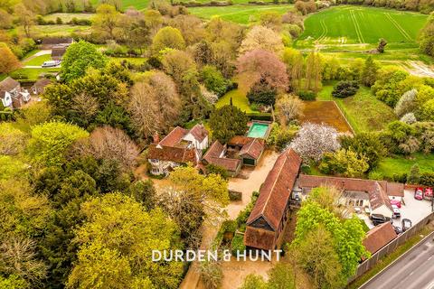 6 bed property, in Sheering Drive, £2,500,000