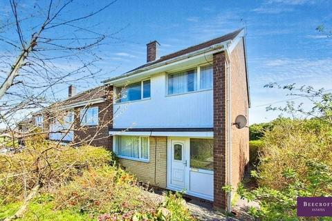 3 bed property, in Wensleydale Road, £140,000