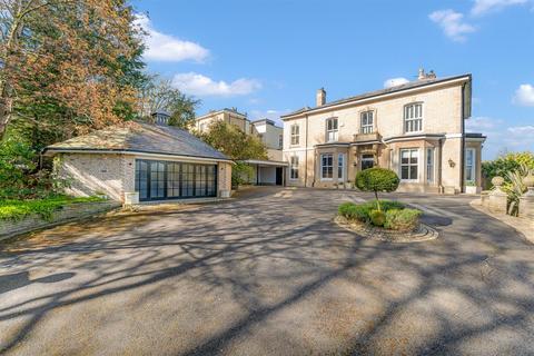 5 bed property, in Macclesfield Road, £2,750,000