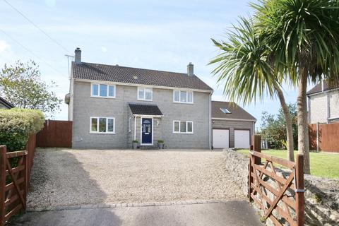 9 bed property, in Barton Farm, £1,150,000