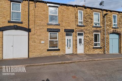 3 bed property, in Co-Operative Street, £150,000