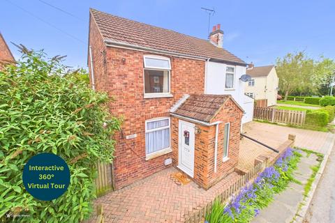 2 bed property, in Townside, £147,500