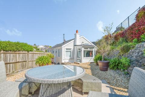 3 bed property, in Manorbier, £285,000