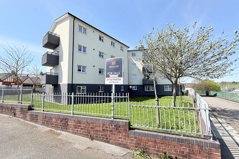 3 bed property, in Boons Place, £150,000