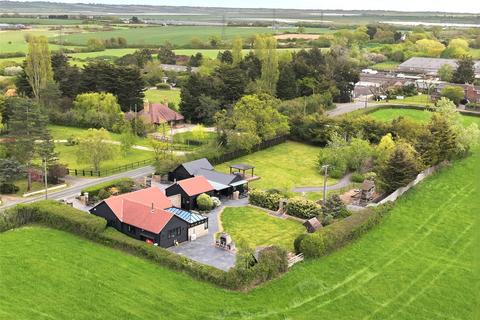 4 bed property, in Lower Road, £1,195,000