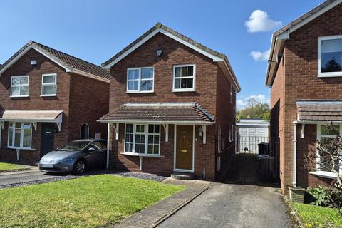 3 bed property, in Maxted Road, £260,000