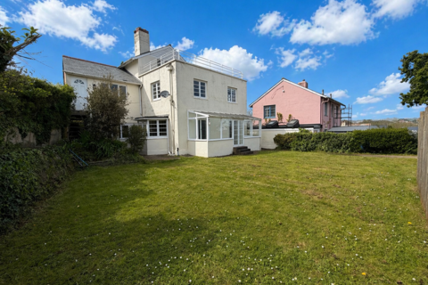 4 bed property, in 11 Cliff Park Avenue, £480,000