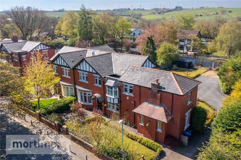 5 bed property, in Hollins Lane, £675,000