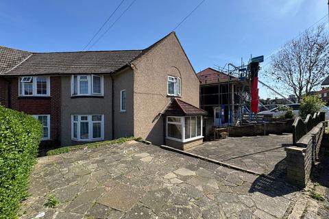 3 bed property, in Gaskarth Road, £489,950