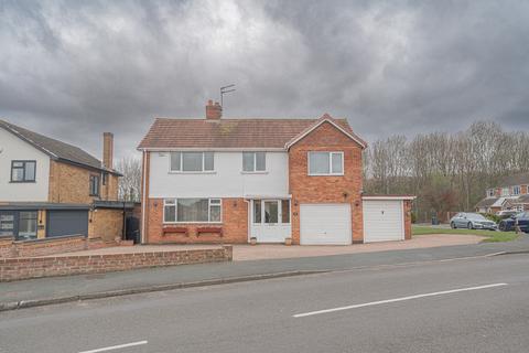 4 bed property, in Longleat, £500,000