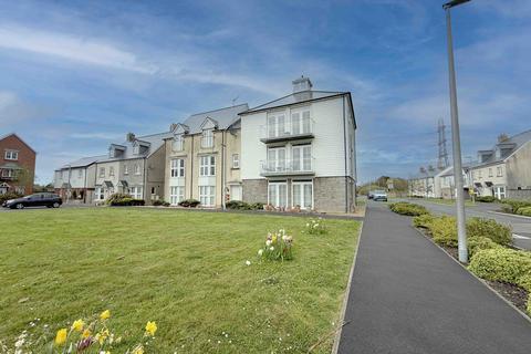 2 bed property, in 1 Y Corsydd, £170,000