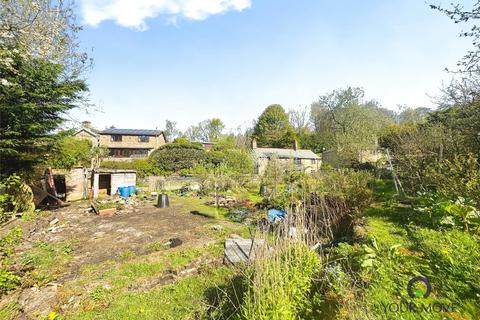 Studio, in Pole Lane, £75,000