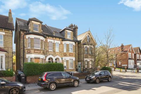 1 bed property, in Epsom Road, £210,000