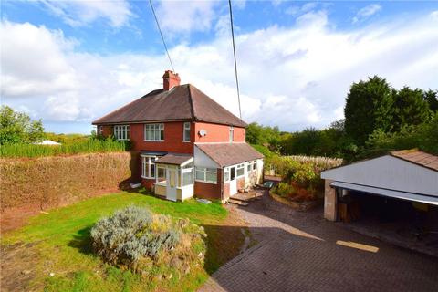 3 bed property, in Park Lane, £299,950