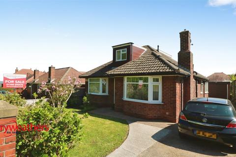 4 bed property, in Sandygate, £310,000