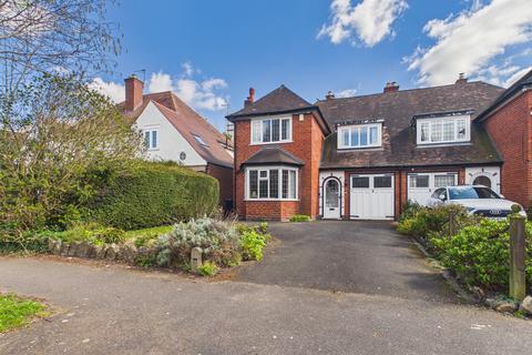 4 bed property, in Emmanuel Road, £475,000