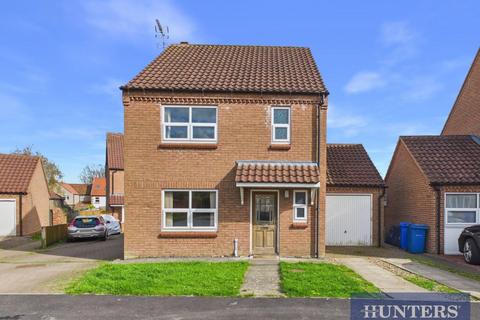 4 bed property, in Byre Way, £190,000