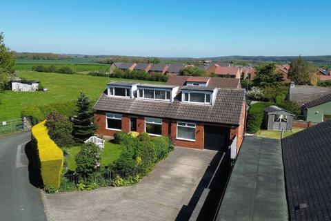 4 bed property, in Kingsway, £350,000